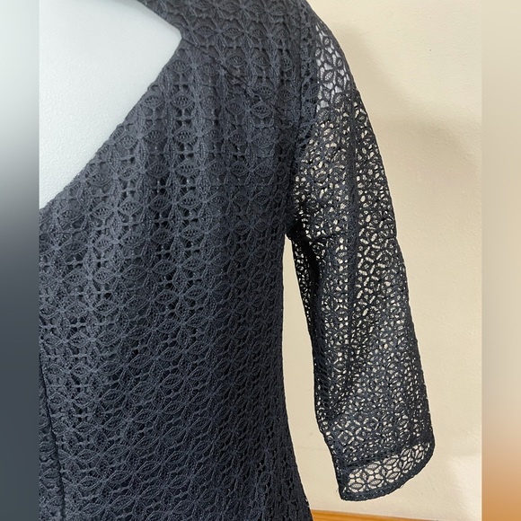 Trina Turk Mini Lace - Picture 6 of 11